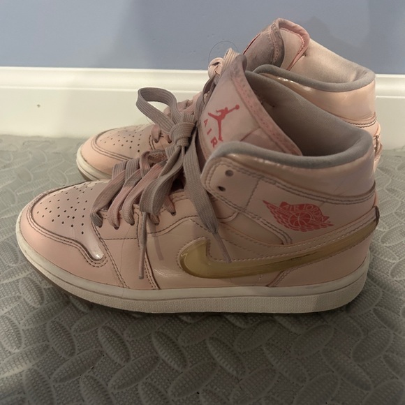 Nike Air Jordan Pink and White Sneakers size 6 - Picture 4 of 7